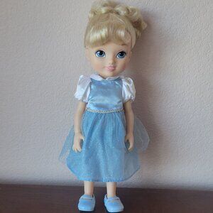 NWOT Disney Princess Cinderella Toddler 15in Doll